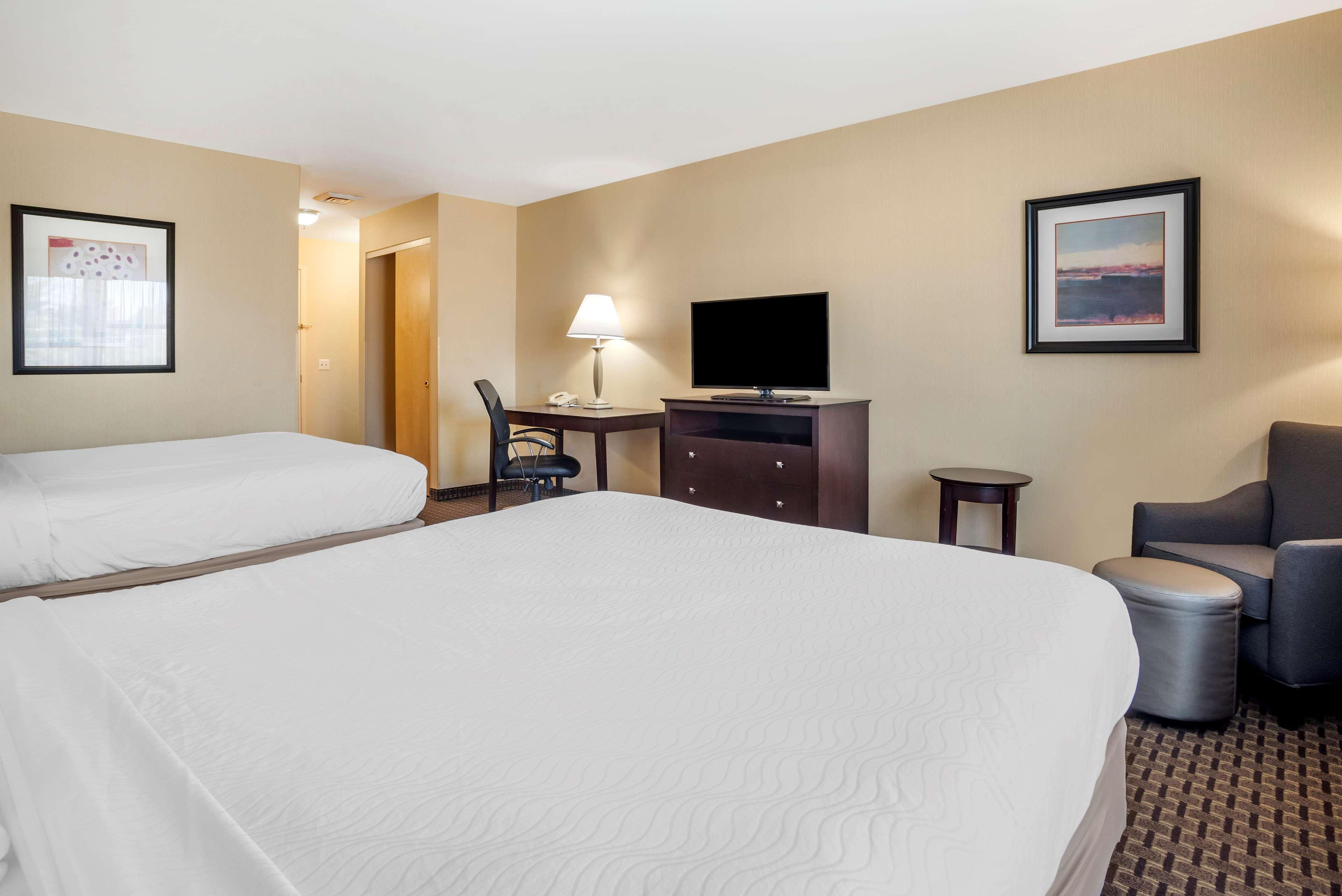 Best Western Plus Philadelphia Airport South - At Widener University Chester Exterior foto