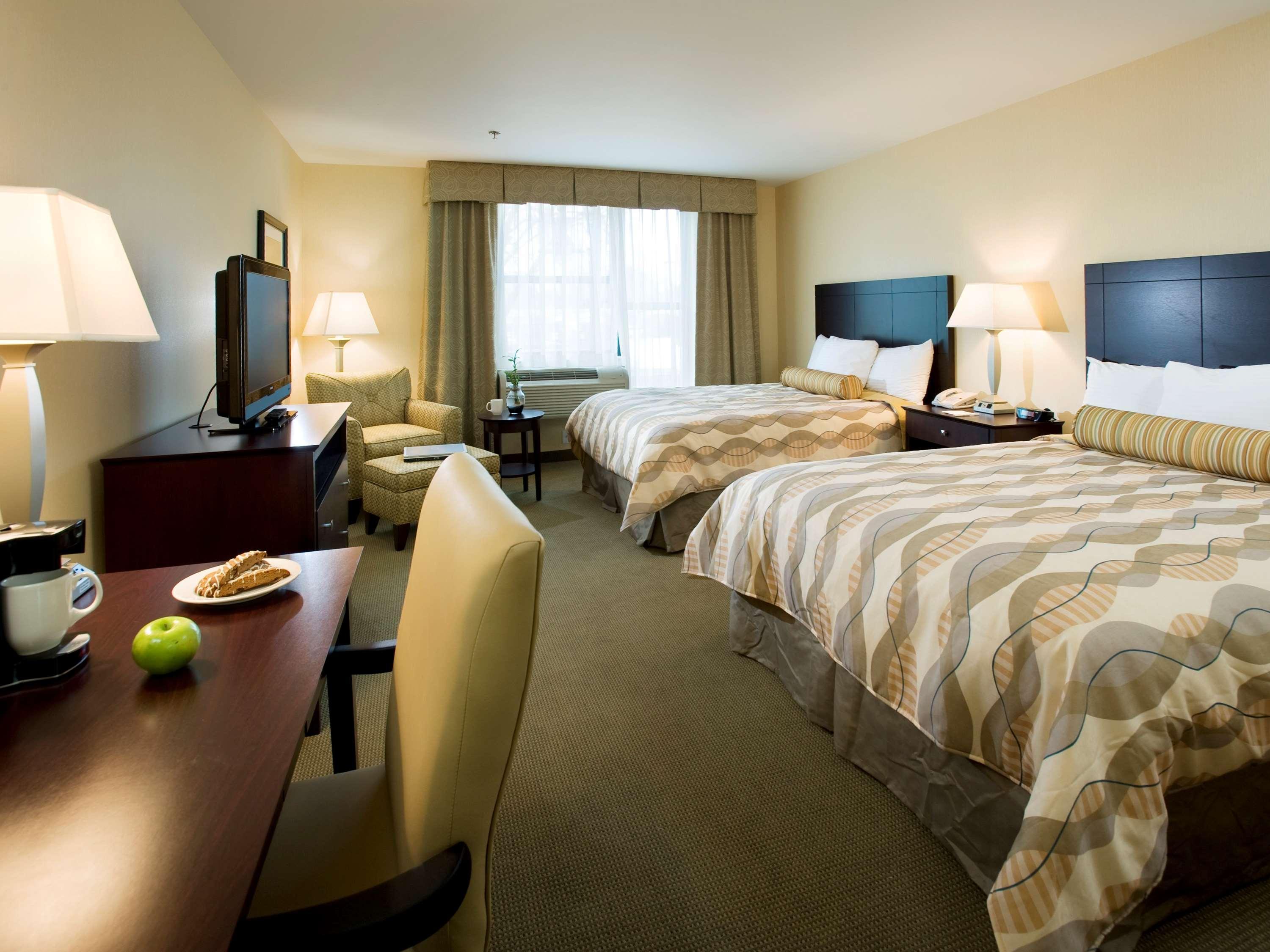 Best Western Plus Philadelphia Airport South - At Widener University Chester Exterior foto