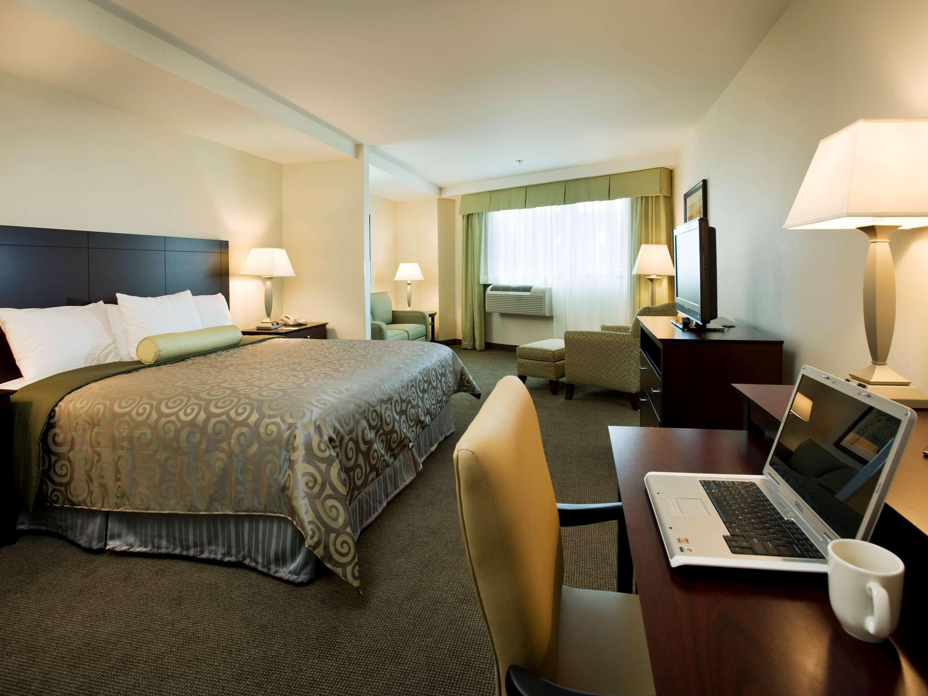 Best Western Plus Philadelphia Airport South - At Widener University Chester Exterior foto