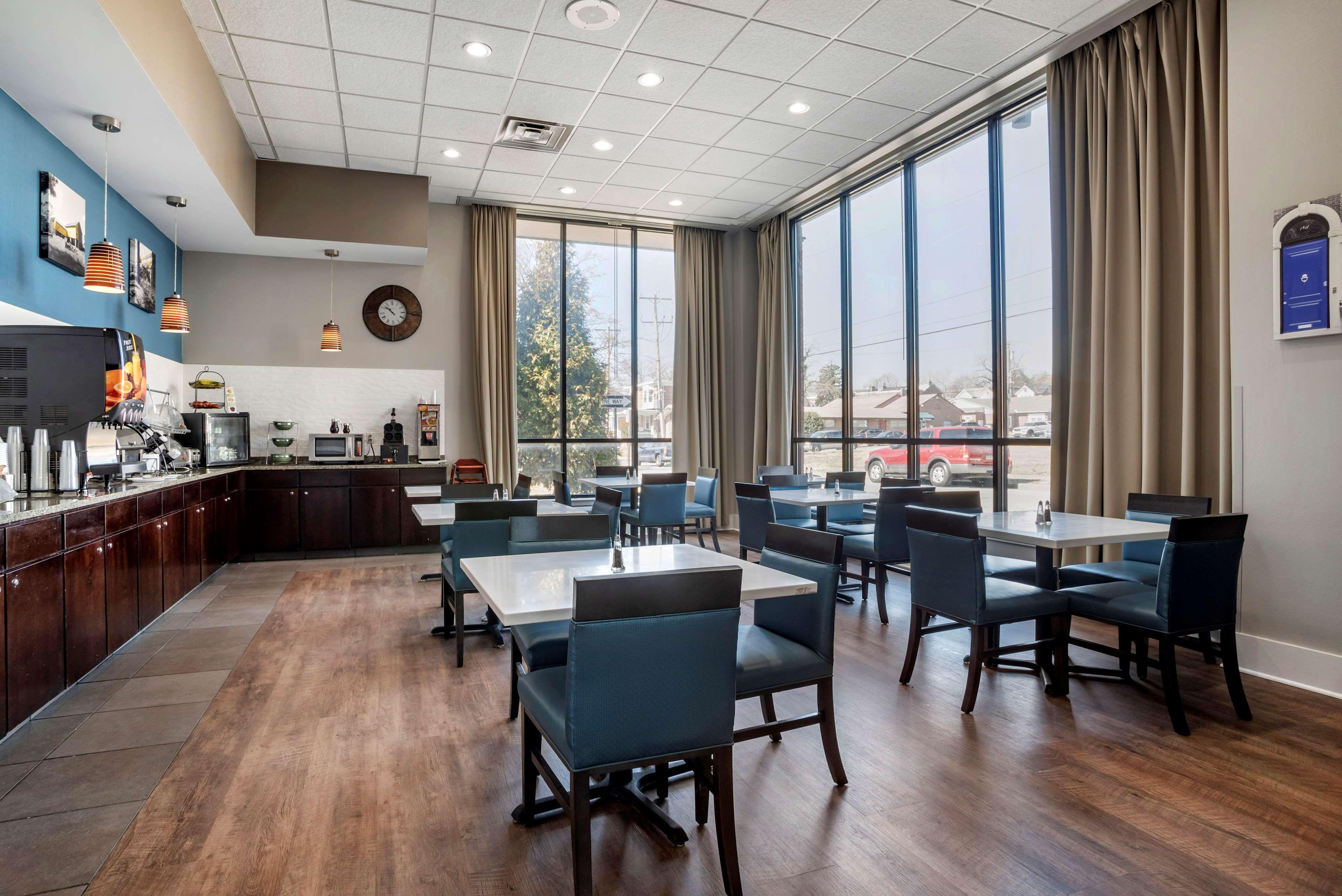 Best Western Plus Philadelphia Airport South - At Widener University Chester Exterior foto