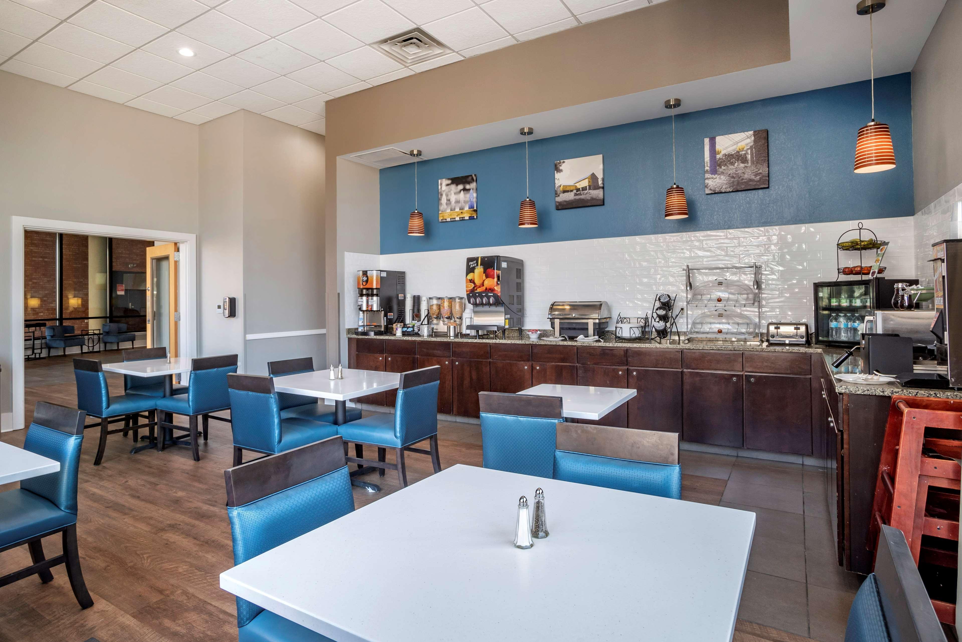 Best Western Plus Philadelphia Airport South - At Widener University Chester Exterior foto