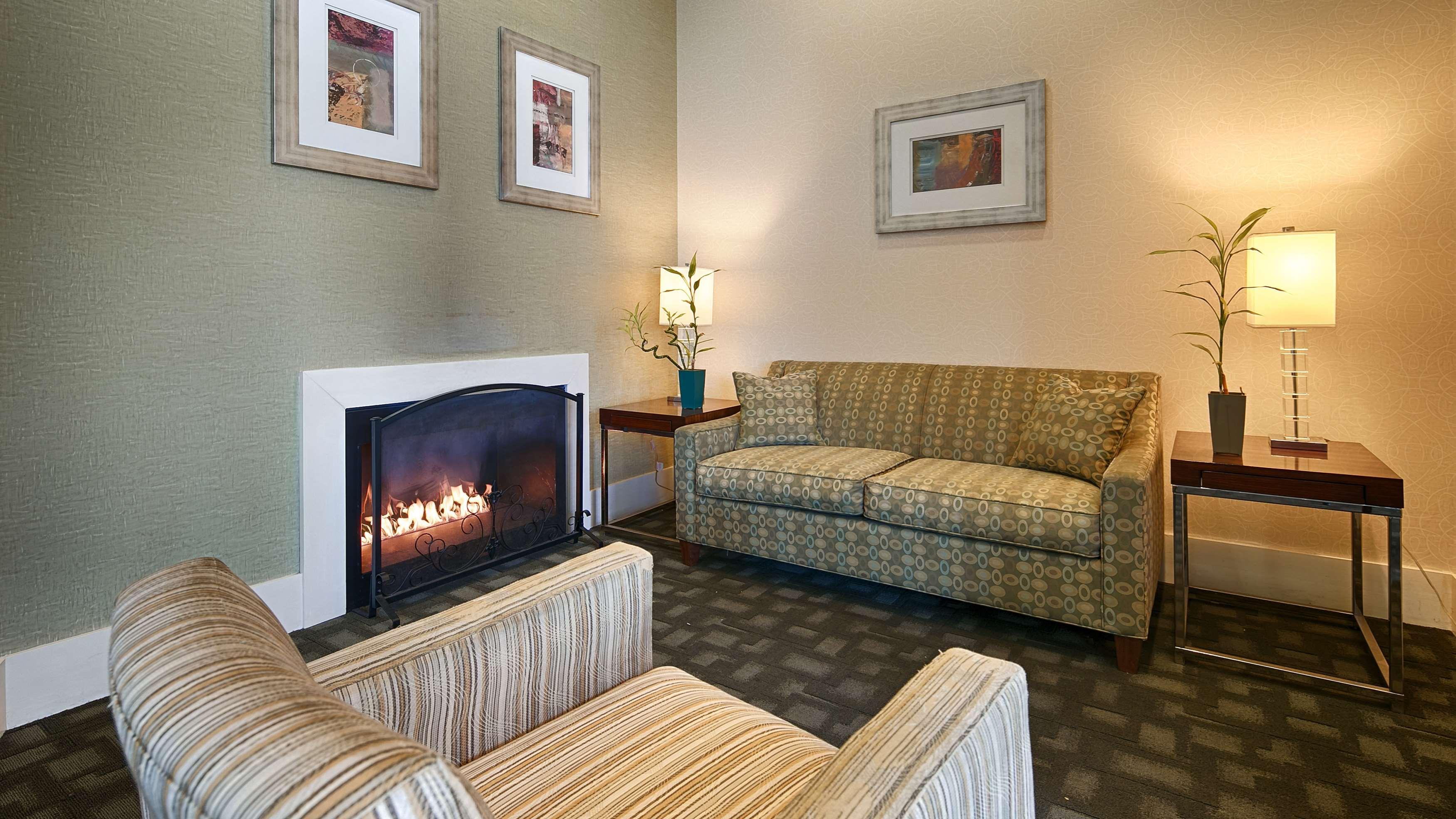 Best Western Plus Philadelphia Airport South - At Widener University Chester Exterior foto