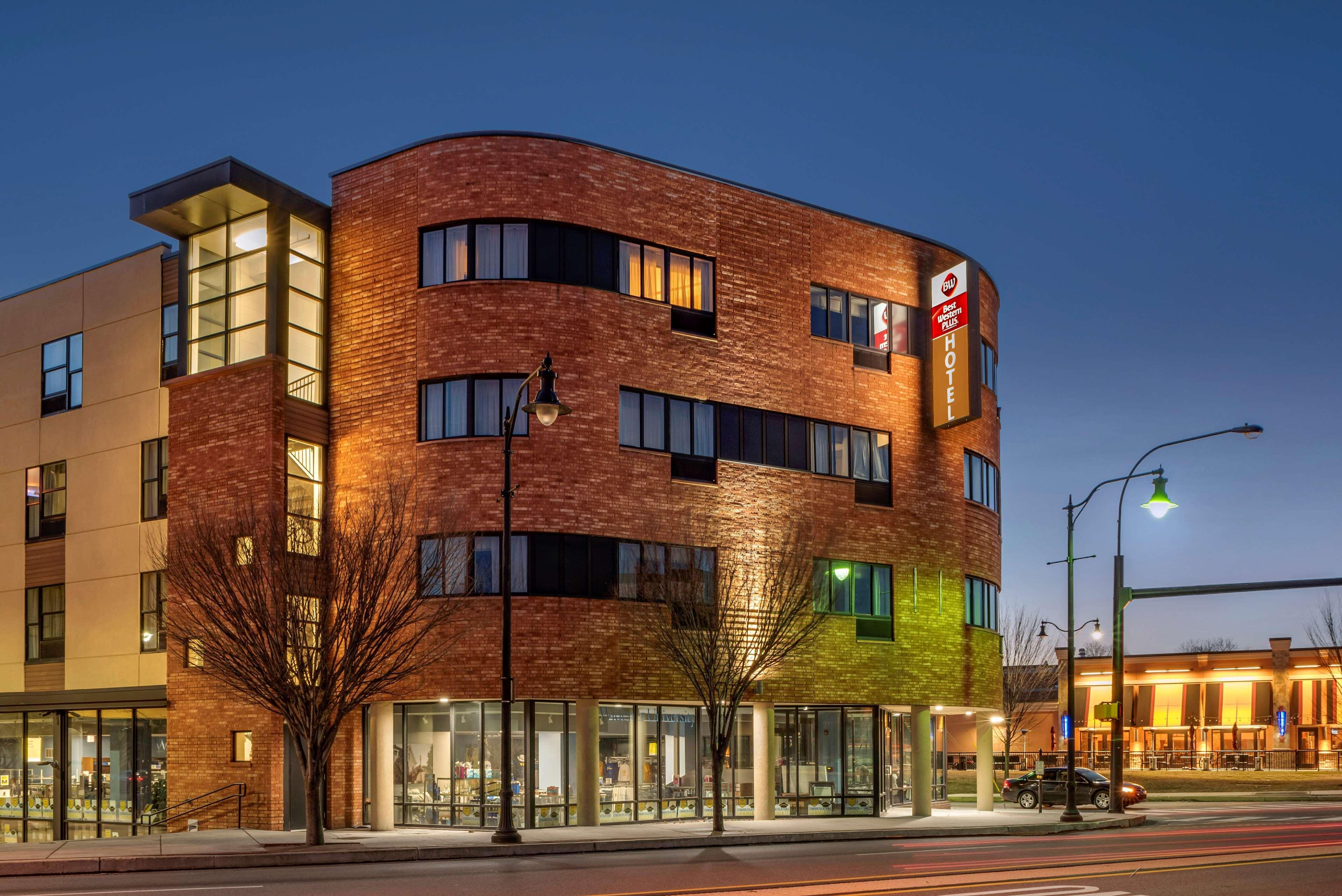 Best Western Plus Philadelphia Airport South - At Widener University Chester Exterior foto